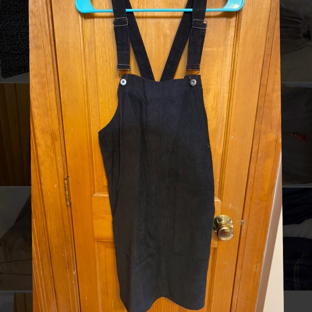 Overall dress